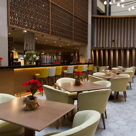 Wyndham Grand Ξενοδοχείο 5*