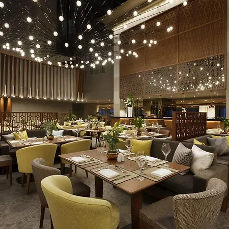 Wyndham Grand Ξενοδοχείο 5*