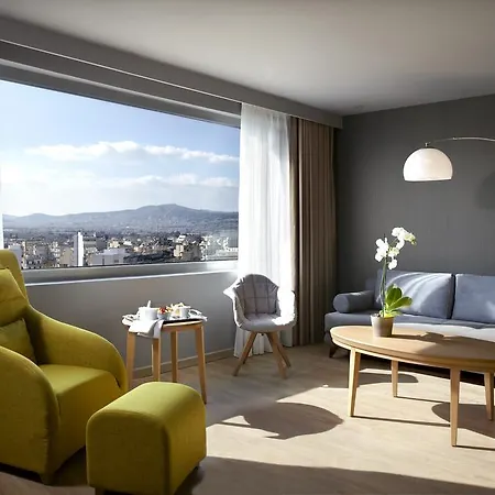Ξενοδοχείο Wyndham Grand 5*